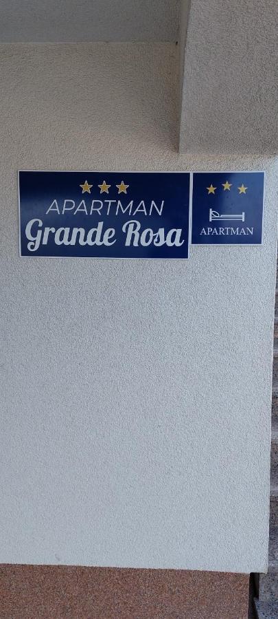 Grande Rosa Vrulje (Kornati)